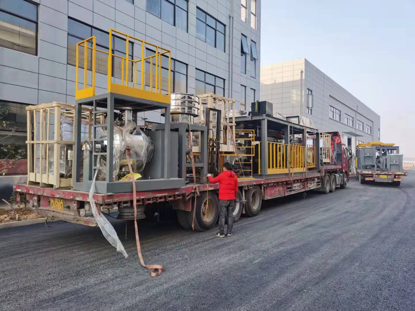 ˾Ϻ**ۄa(chn)(xin)l(f)؛؛F(chng)